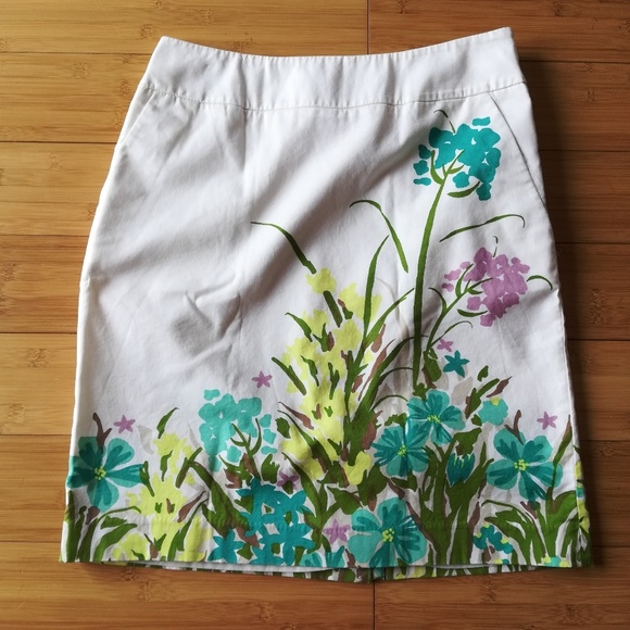 Merona Dresses & Skirts - Merona Floral Print Denim Pencil Skirt